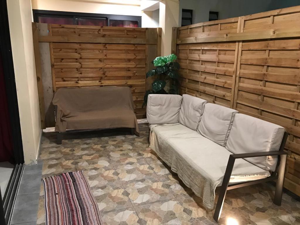 Nicole Residence Avec Piscine Chauffee & Jacuzzi Сен-Андре Екстериор снимка